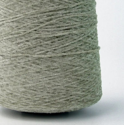 Glitter Chenille Yarn 95 Poliéster 5 Sliver Ne 12NM Tintado e Branco Crudo Anti Pilling