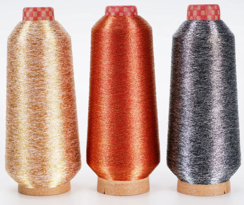 Fabricação japonesa de tricô de fios metálicos puros bordados de fios Lurex de poliéster de ouro